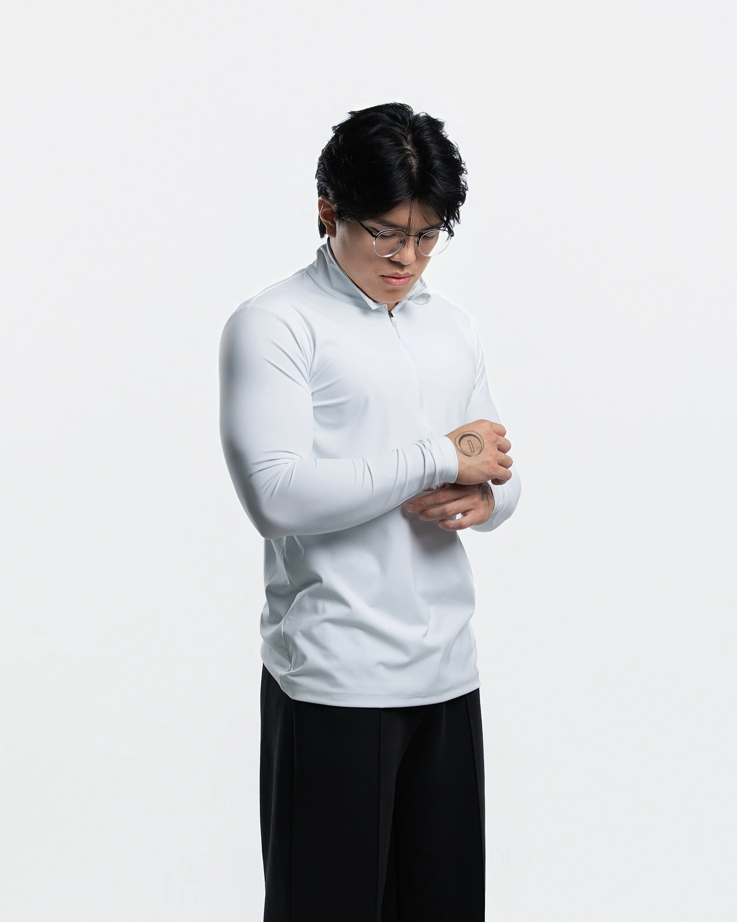 Brushed Nylon Quarter Zip - Image 4