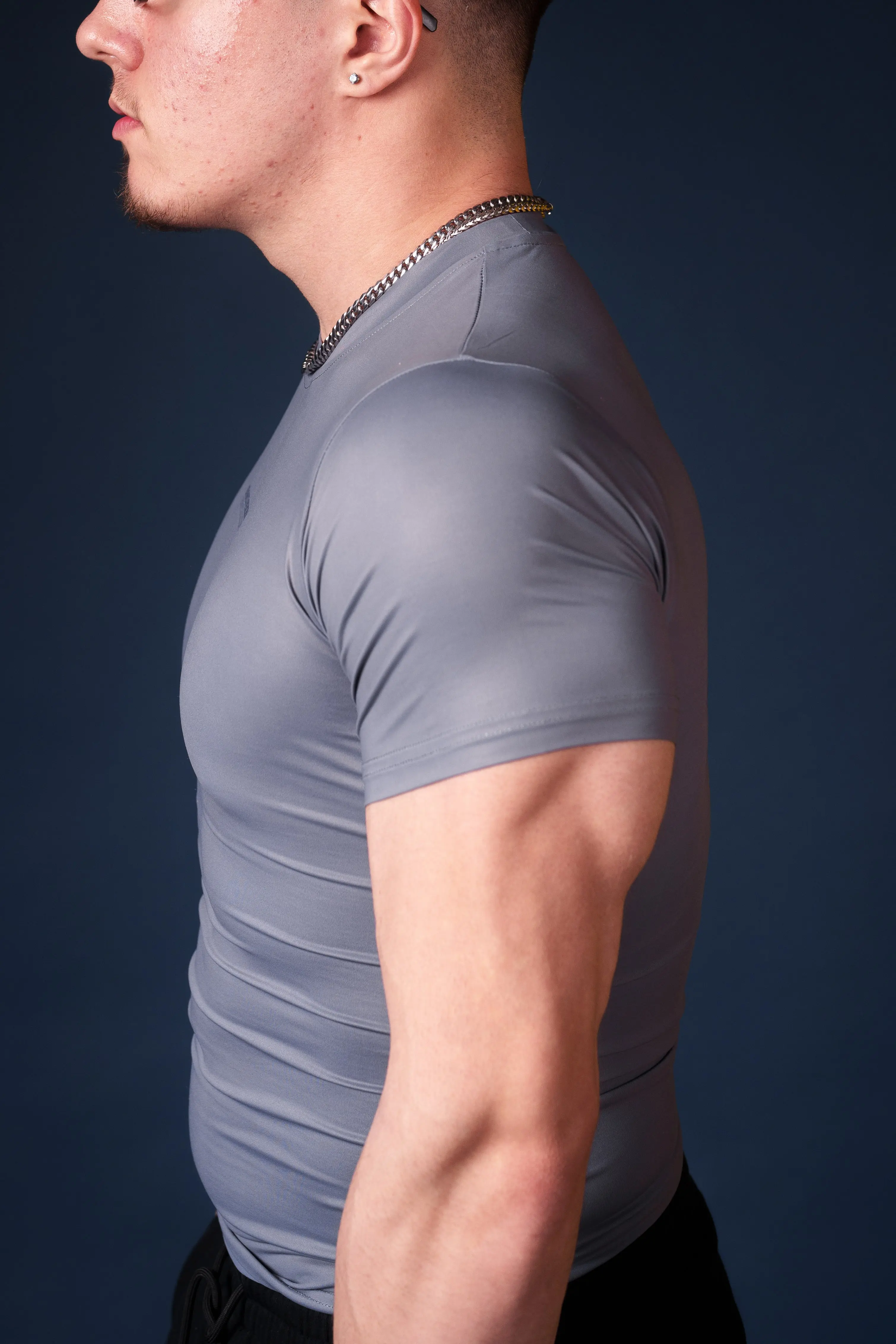CLEARANCE COMPRESSION SHIRT (Size Up) - Image 9