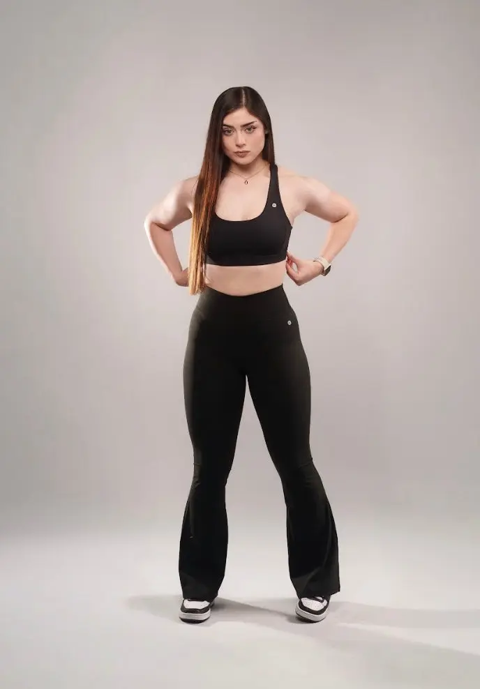 Ekko Womens Core Set Leggings and Sports Bra - Image 4