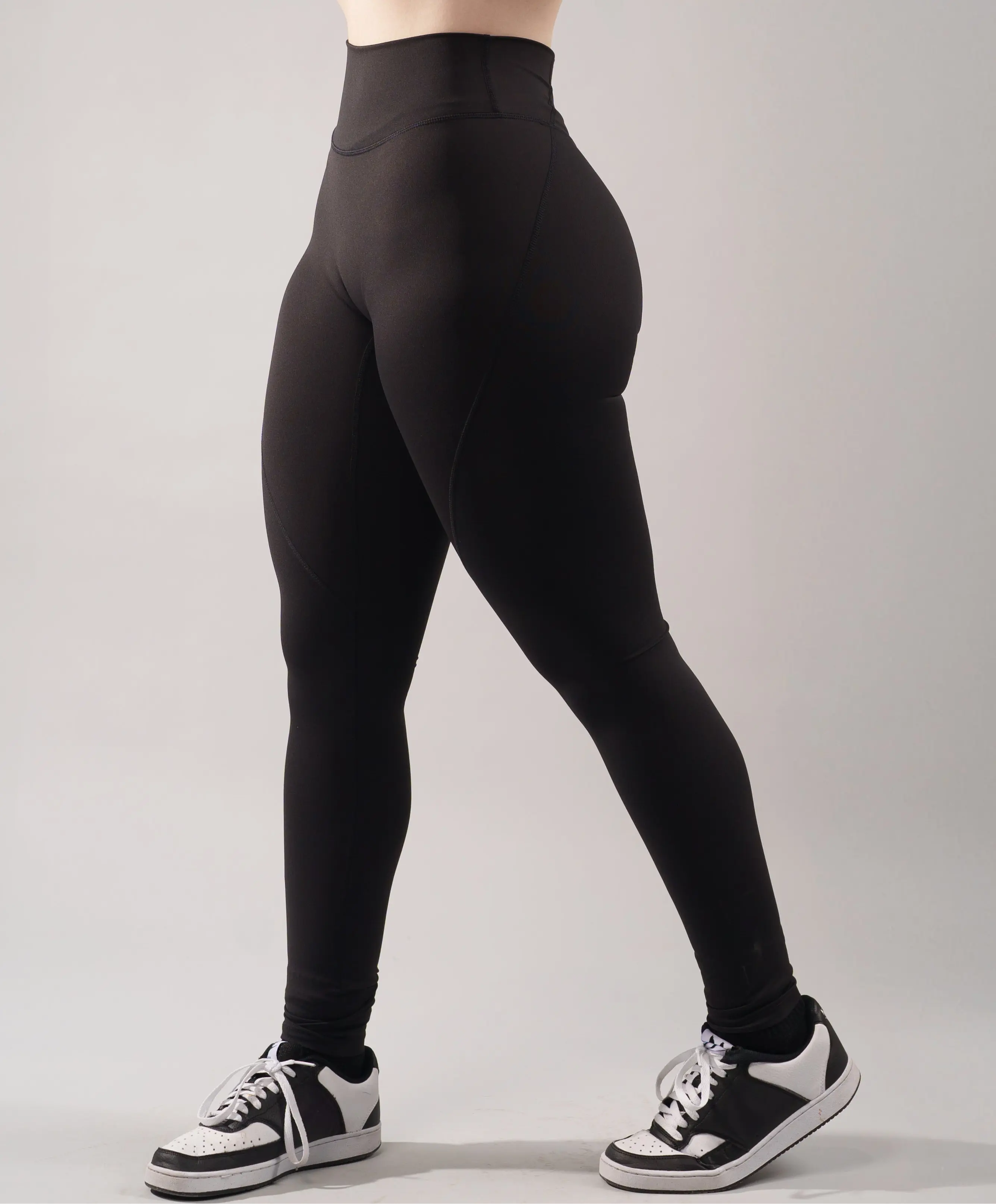 Ekko Womens Core Set Leggings and Sports Bra - Image 8