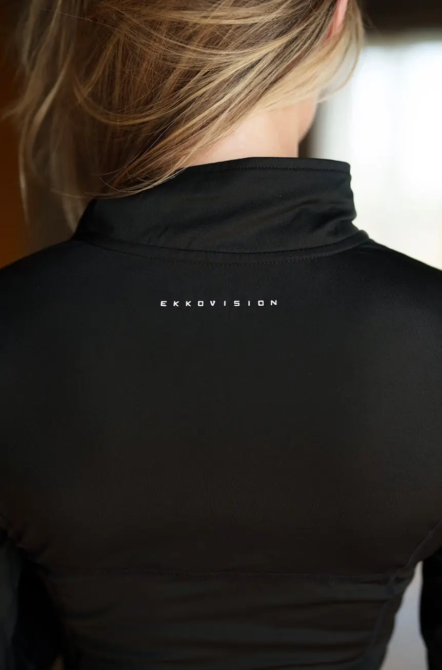 CLEARANCE Womens Nylon Fitted Crop Jacket - Image 10