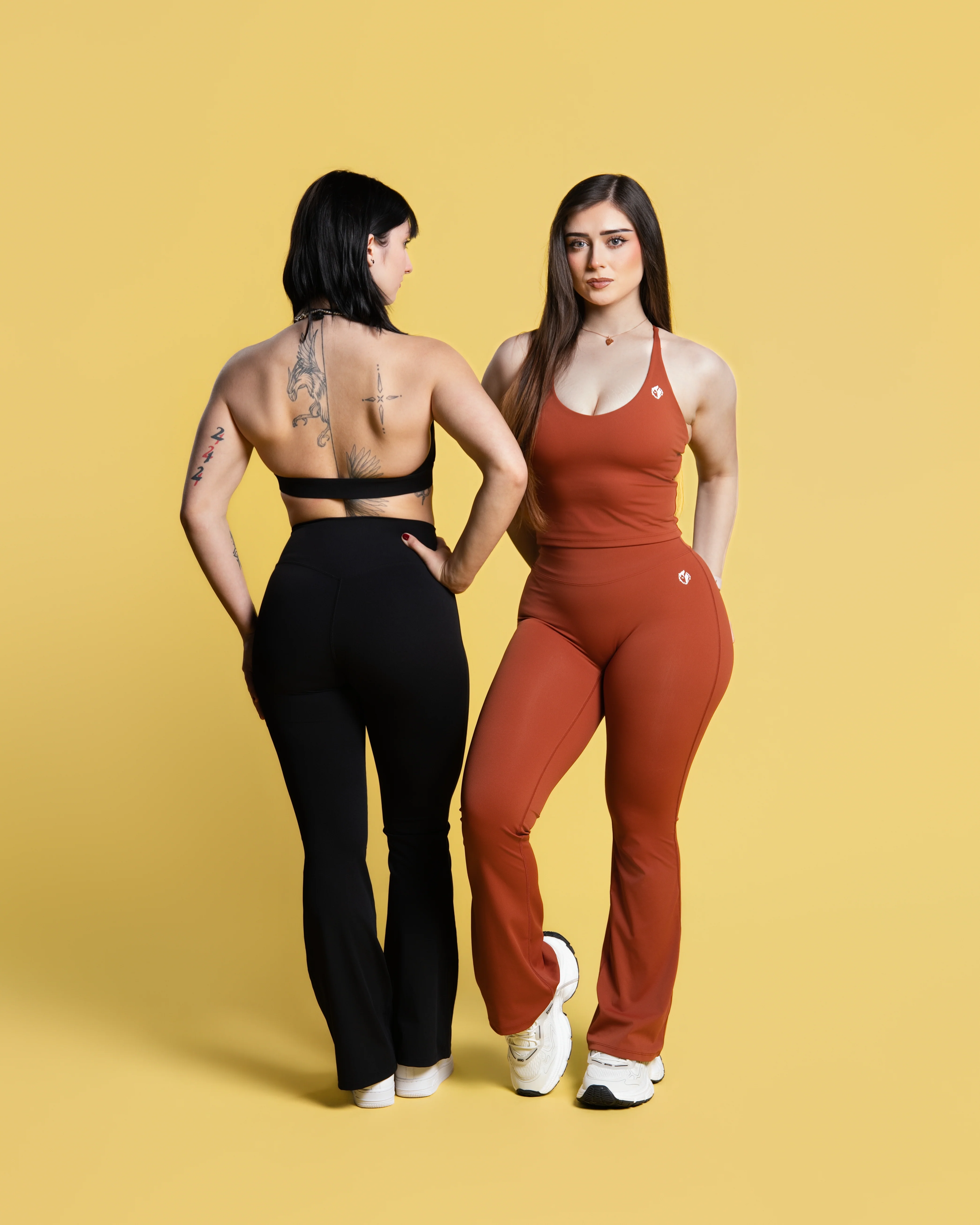 Ekko Womens Everyday Seamless Flare Leggings - Image 3